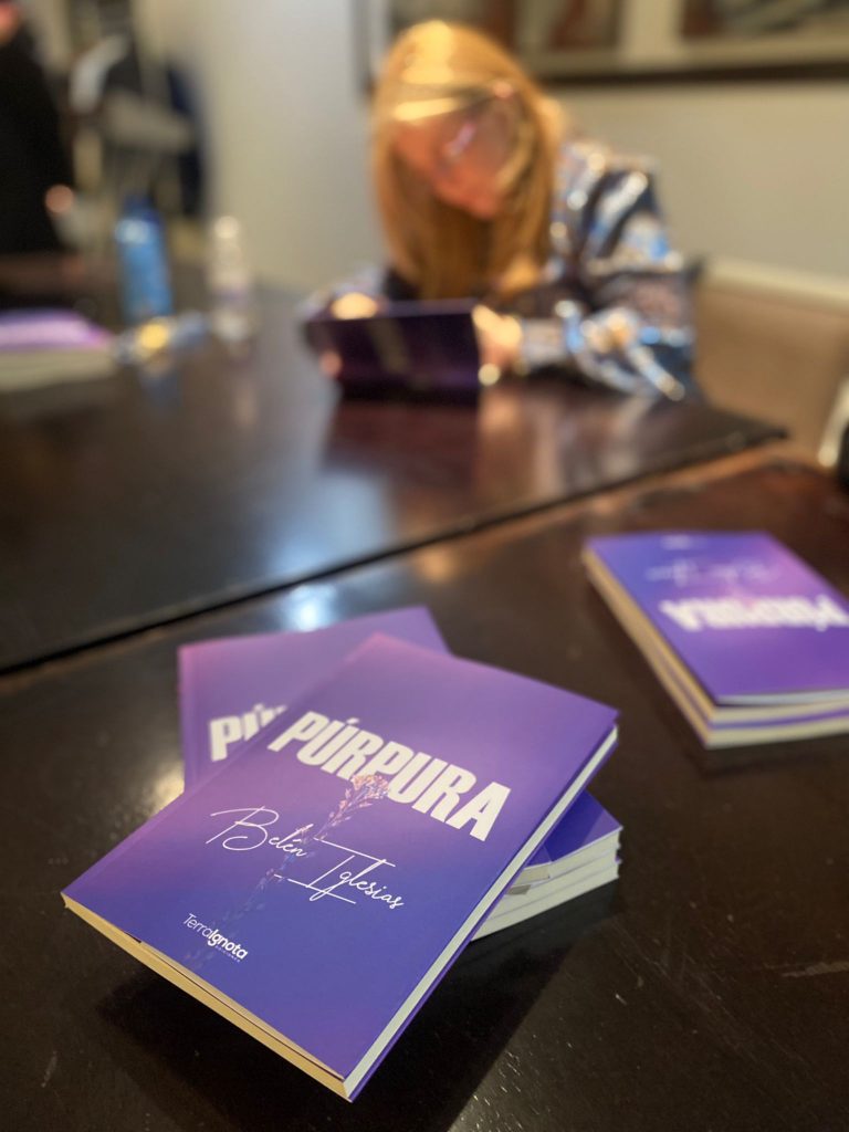 Presentación libro Púrpura de Belén Iglesias